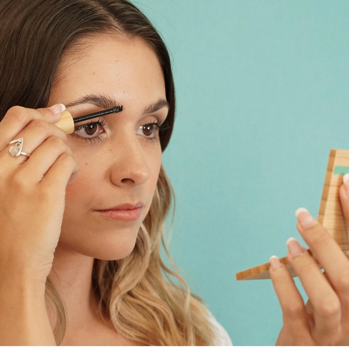 Eyebrow Fixing Gel