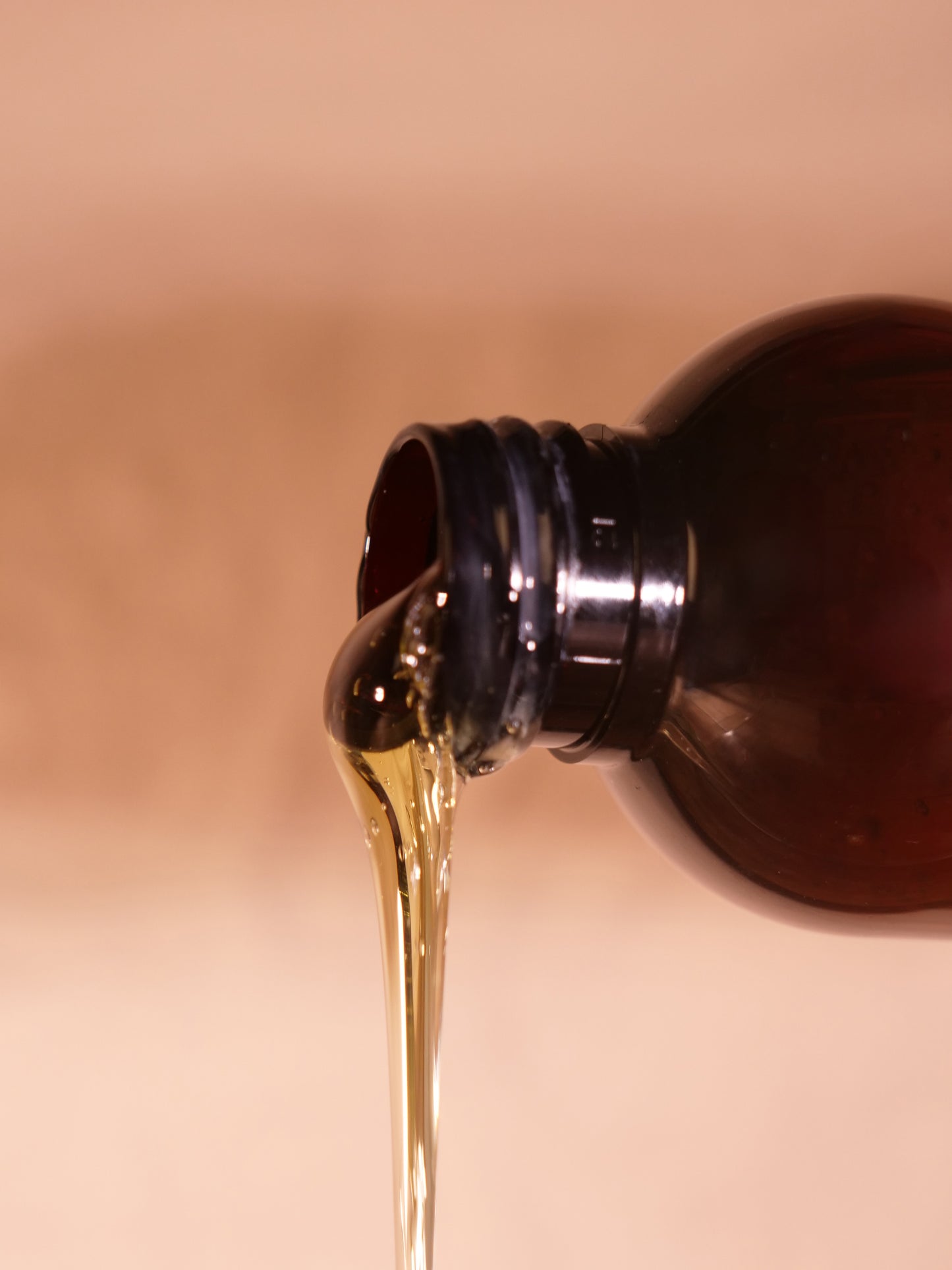 Liquid Aleppo soap with Honey scent & Chamomile water