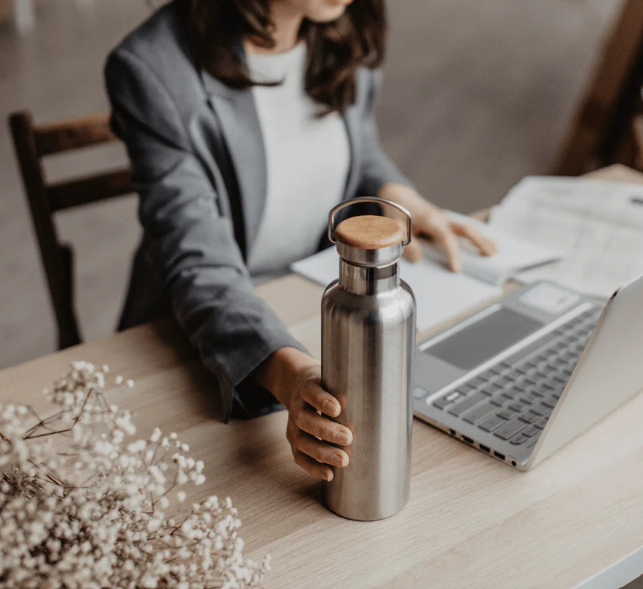 Insulated steel bottles