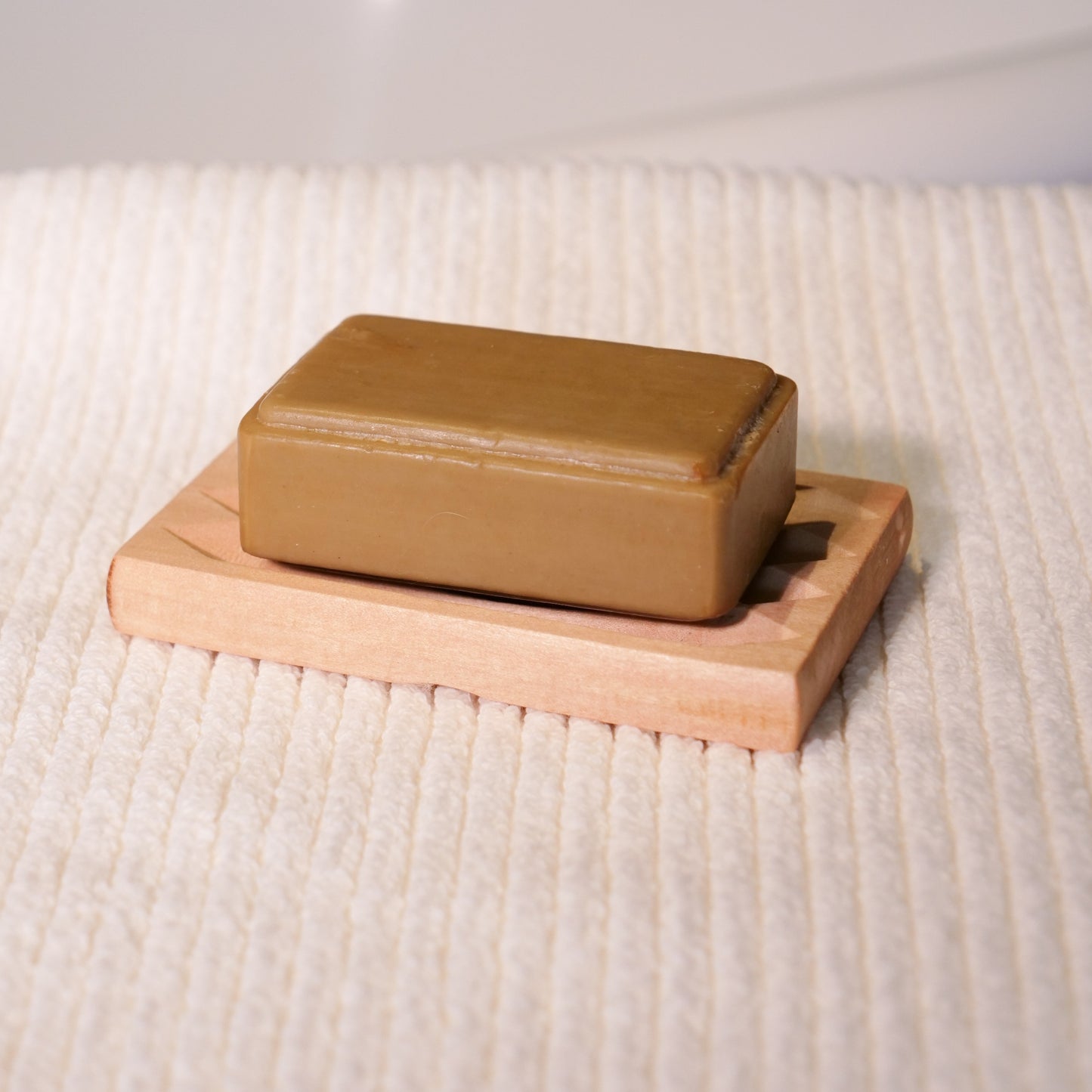 Aleppo soap with honey