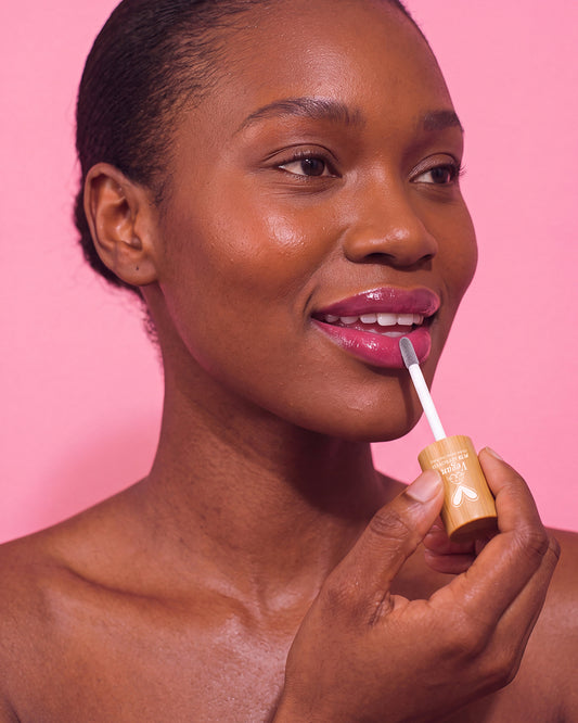 NYHET! Color Twist Liquid Lip Balm