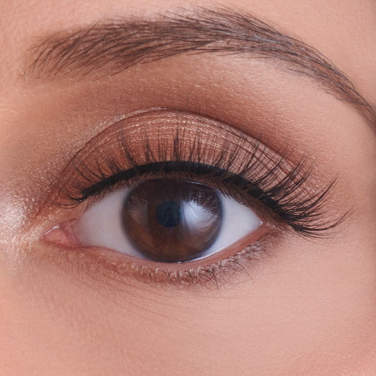 True Glue Vegan Silk Lashes – Girlboss