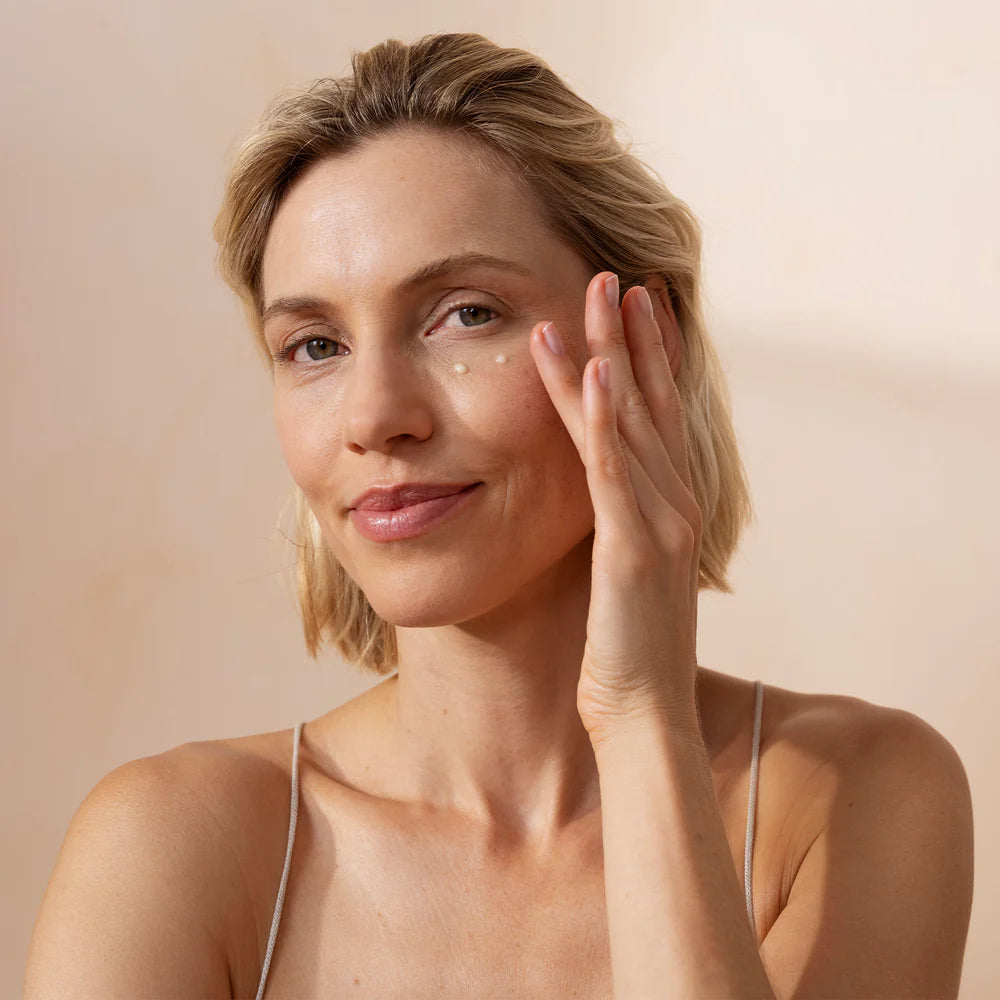 Radiant eye serum