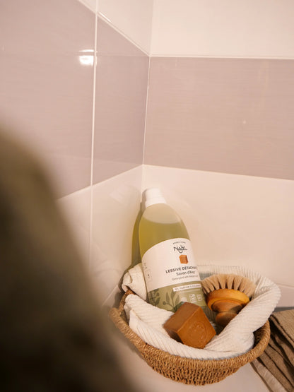 Liquid Laundry Detergent Aleppo Soap 2 L | Doftfritt